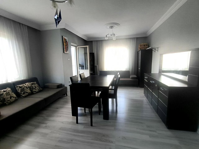 KENAN TÜRKMEN'DEN UĞUR MUMCUDA ,EŞYALI 3+1 KİRALIK DAİRE