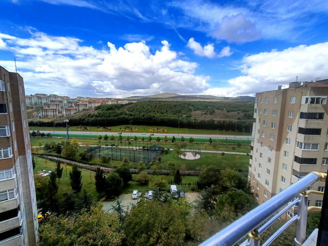 KENAN TÜRKMEN'DEN UĞUR MUMCUDA ,EŞYALI 3+1 KİRALIK DAİRE