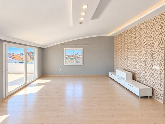 SÖKE YENİCAMİ’DE 190 M2 3+1 ÇATI DUBLEKS | 55 M² 2 TERAS | AKILLI EV | YERDEN ISITMA