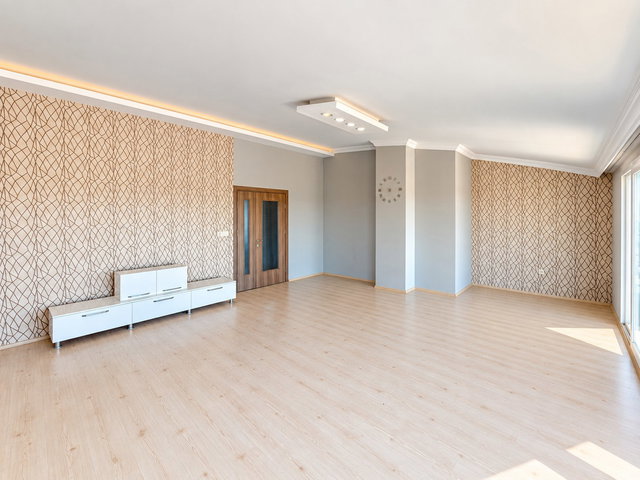 SÖKE YENİCAMİ’DE 190 M2 3+1 ÇATI DUBLEKS | 55 M² 2 TERAS | AKILLI EV | YERDEN ISITMA