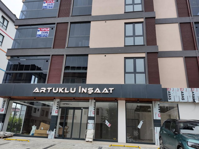 CUMHURİYET'TE FİNAL OKULLARI ARKASI SIFIR 2+1 SEÇENEKLERİ