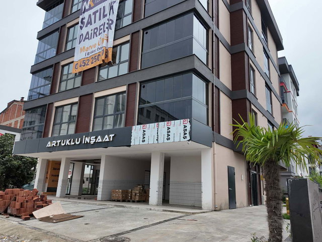 CUMHURİYET'TE FİNAL OKULLARI ARKASI SIFIR 2+1 SEÇENEKLERİ