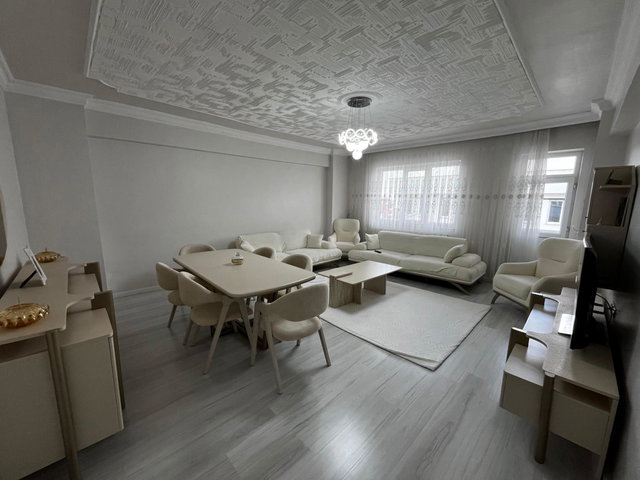 REMAX İLKE'DEN ŞEHİR MERKEZİ VANİEFENDİ'DE 3+1 SATILIK DAİRE