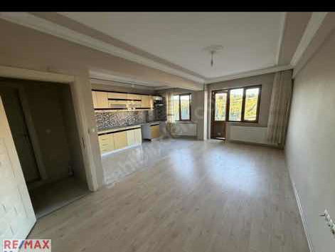 28 HAZİRAN 2+1 KİRALIK ARAKAT DAİRE