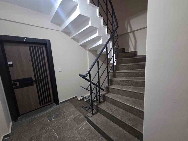 REMAX YAZ'DA  NEF.CAD.ÜZERI SIFIR EŞYALI KIRALIK SIFIR DAIRE