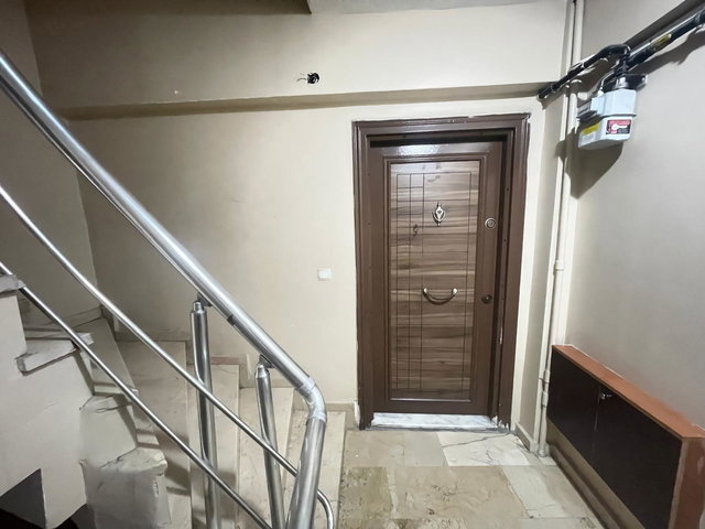 KÜÇÜKÇEKMECE KANARYA MAHALLESI'NDE İ 2+1 | BALKONLU SATILIK DAIRE