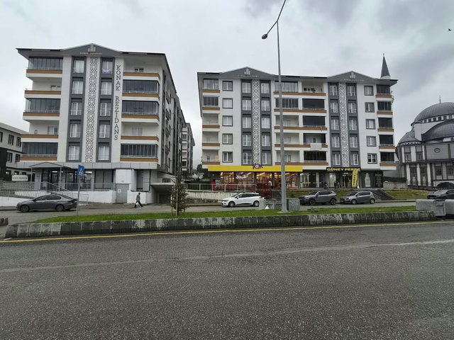 REMAX İLKE'DEN KAYAKYOLU KONAK REZİDANS'TA 3+1 SATILIK DAİRE