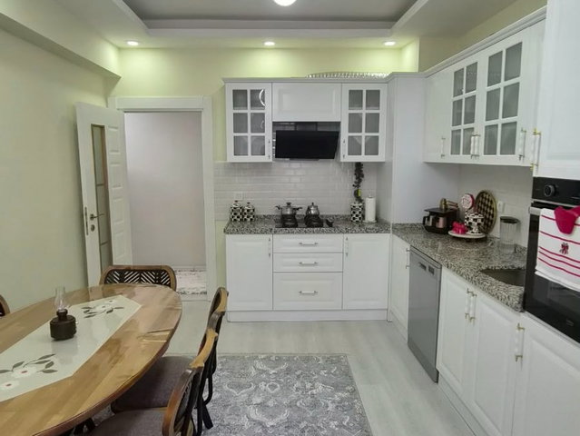 REMAX İLKE'DEN KAYAKYOLU KONAK REZİDANS'TA 3+1 SATILIK DAİRE