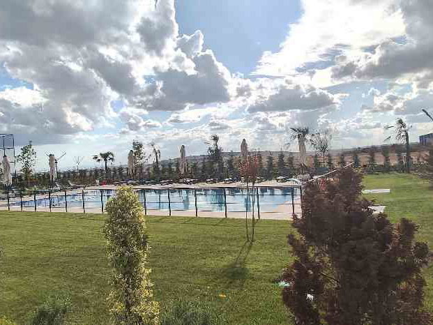 HATİP MAHALLESİ'NDE LÜKS SİTE İÇİNDE SATILIK 2+DAİRE