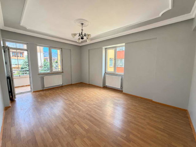 REMAX DEM'DEN OSMANLI MAH. 4.5+1 TERS DUBLEKS SATILIK DAİRE