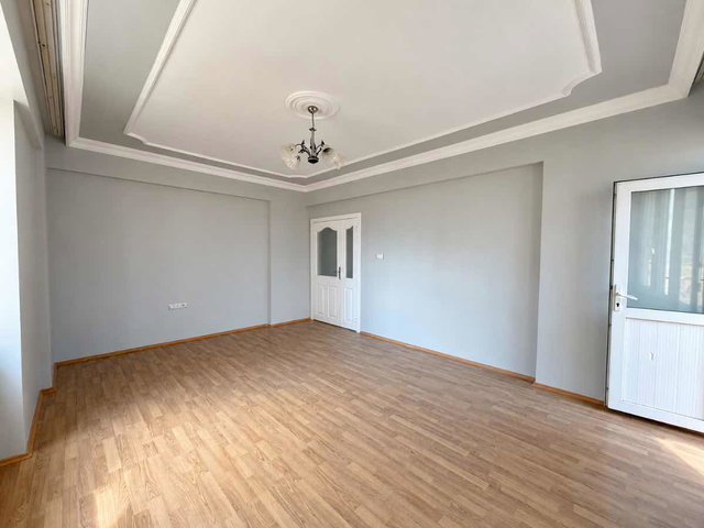 REMAX DEM'DEN OSMANLI MAH. 4.5+1 TERS DUBLEKS SATILIK DAİRE