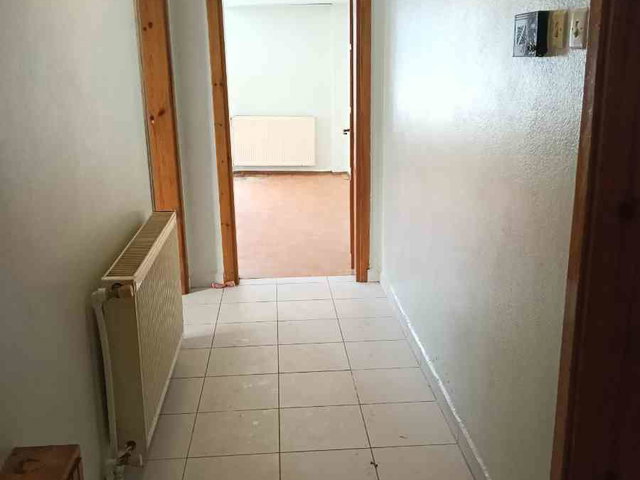 SAKARYA MAHALLESİNDE KİRALIK DAİRE 3+1 DOĞALGAZLI BAKIMLI DAİRE