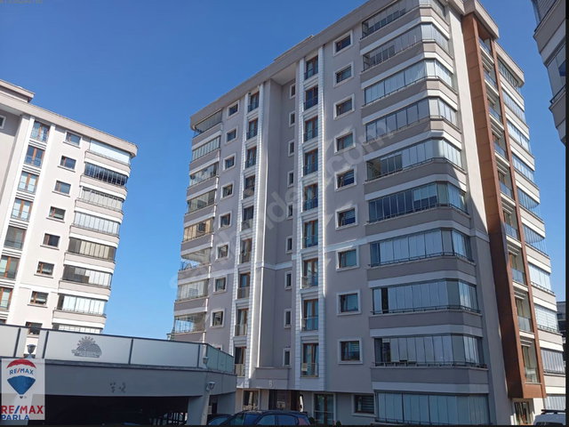 CANIK TEPE PARK KONUTLARI'NDA DENIZ MANZARALI LÜKS 4+1 SATILIK