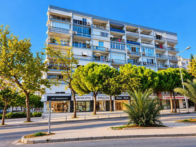 BAYRAKLI BÖLGEM METRO YAKINI 2+1 ÖĞRENCİYE UYGUN KİRALIK DAİRE