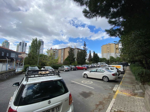 TÜRKİŞ BLOKLARINDA ÖNÜ AÇIK SATILIK 2+1 DAİRE ATAŞEHİR/MEVLANA
