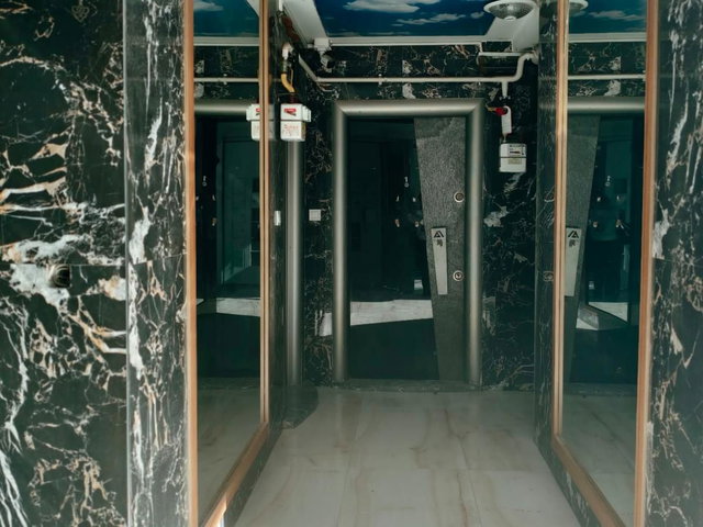 KARŞIYAKA ATAKENT YALI’DA | BLUE TOWN SİTESİNDE,  SATILIK EŞYALI  1+1 | 47 M² | 7 M² CAM BALKONLU