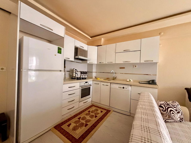 İZMİT YENİŞEHİR MAH. FULL EŞYALI 2+1 KİRALIK DAİRE
