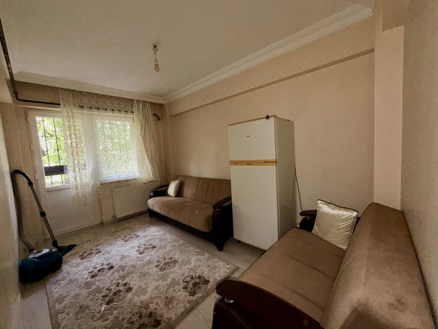 İZMİT YENİŞEHİR MAH. FULL EŞYALI 2+1 KİRALIK DAİRE