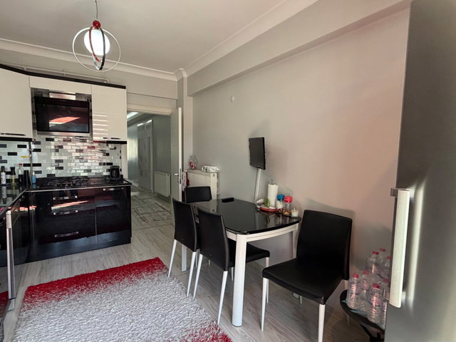 CADDE ÜZERİ - SERVİS GÜZERGAHINDA - BAHÇELİ - KİRALIK 2+1