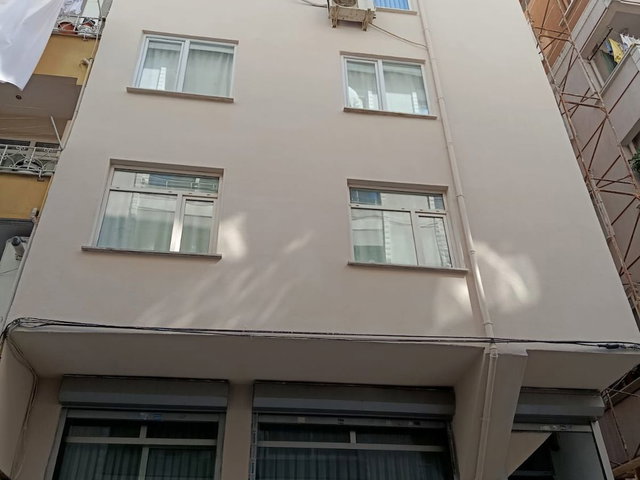YENİBOSNA FATİH CADDESİ’NE YAKIN  KAÇIRILMAYACAK 2+1 SATILIK DAİRE
