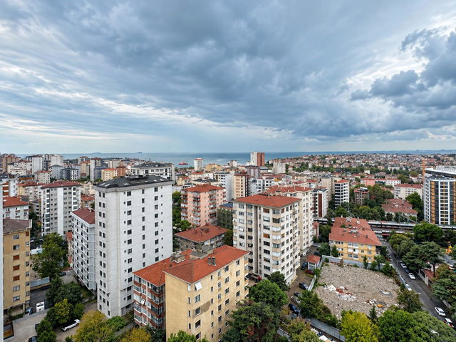 FENERYOLU ZİVERBEY 34’TE 14. KAT DOĞU-GÜNEY CEPHELİ DENİZ MANZARALI  3+1 SATILIK DAİRE