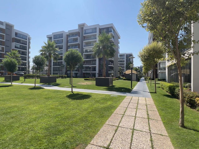 TAŞEHİR MODERN 2 SİTESİNDE 3+1 KİRALIK DAİRE