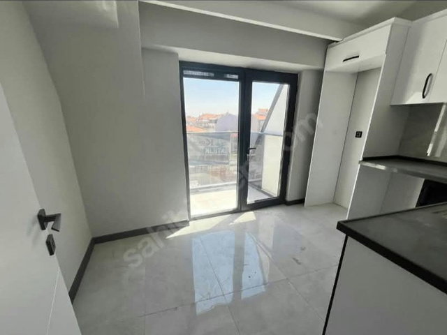 ÇAMLICA'DA SATILIK 3+1 DUBLEKS