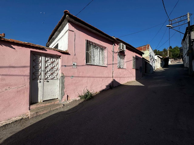 MENEMEN KAZIMPAŞA MAH 268M2 ARSA PAYI OLAN MÜSTAKIL SATILIK DAIRE