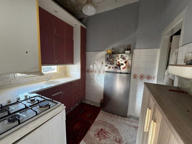 MENEMEN KAZIMPAŞA MAH 268M2 ARSA PAYI OLAN MÜSTAKIL SATILIK DAIRE