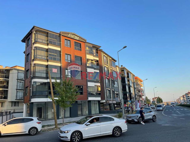 REMAX LAN DEN HARIKA KONUMDA FIRSAT 2+1 DAIRE