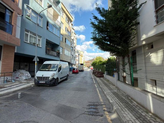 ÜSKÜDAR ÜNALAN’DA 3+1 135 M² ÇİFT CEPHE KİRALIK