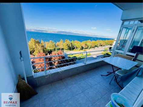 KARAMÜRSEL’DE 2+1 EŞYALI, BALKONLU, DOĞALGAZ KOMBİLİ SATILIK DAİRE (KİRACILI)