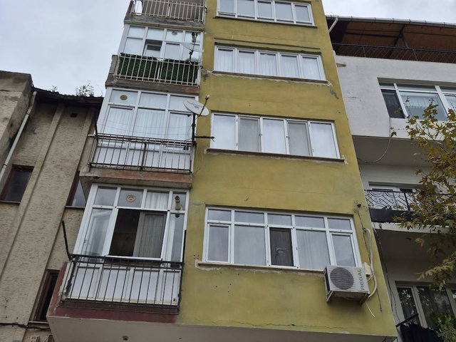DARICA CAMİ MAHALLESİNNDE DENİZ MANZARALI 2+1 DAİRE