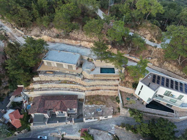 ÇANAKKALE ASSOS KAYALAR 137 M2 ARSA IÇINDE KÖY EVI