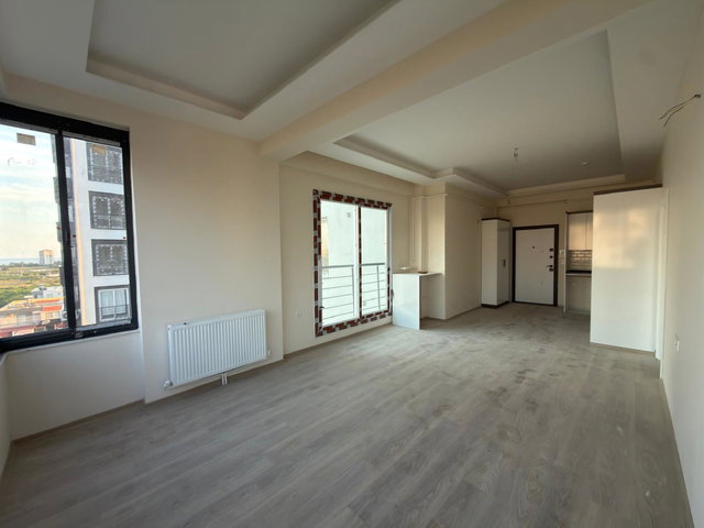 REMAX TOROS'TAN ÇEŞMELİ’DE SIFIR KİRALIK 2+1