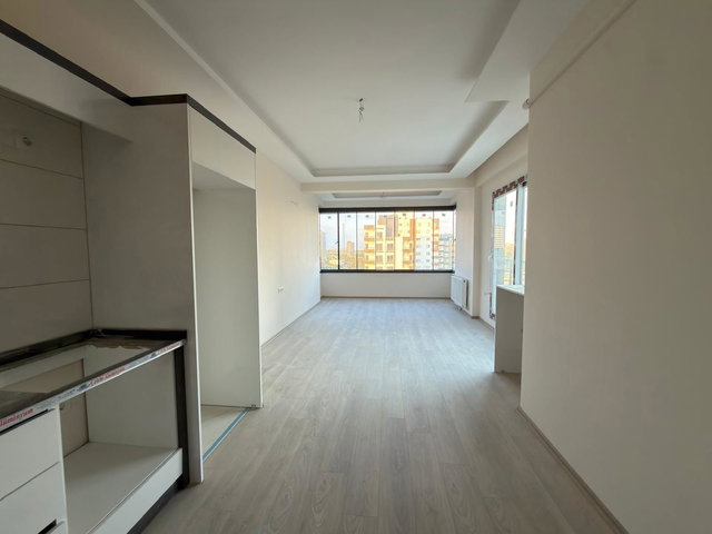 REMAX TOROS'TAN ÇEŞMELİ’DE SIFIR KİRALIK 2+1