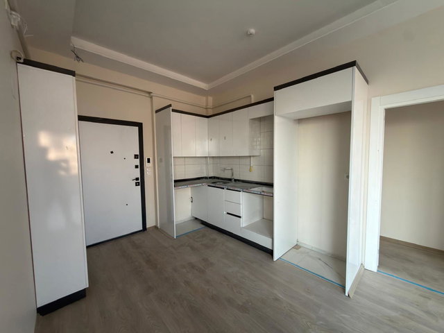 REMAX TOROS'TAN ÇEŞMELİ’DE SIFIR KİRALIK 2+1