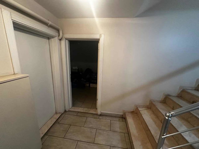 İZMİT PLAJYOLU TRAMVAY VE METRO AKSINA YAKIN ANKA SİTESİ’NDE 3+1 SATILIK DAİRE