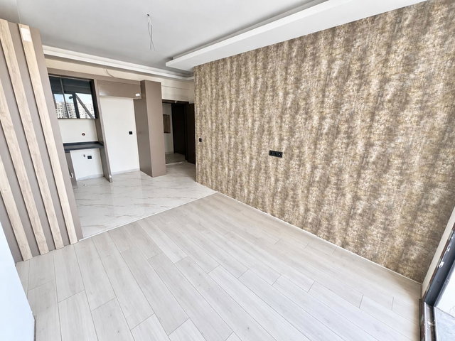 REMAX RİNA'DAN TÖMÜK'TE DENİZE 200M MESAFE ULTRA LÜKS 1+1
