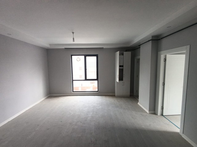 RE/MAX LAND’DEN ÇERKEZKÖY’DE HASTANE YANI  SIFIR 1+1 DAİRE