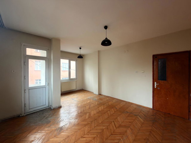 KARTAL ESENTEPE’DE 2+1 | 80 M² BRÜT | BALKONLU | KOMBİLİ | BOŞ KİRALIK DAİRE