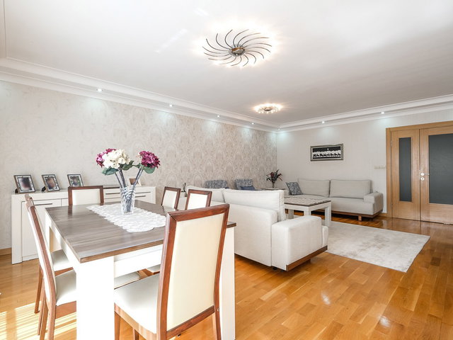 BİRLİK MAHALLESİNDE KAÇIRILMAYACAK FERAH 4+1 SATILIK DAİRE