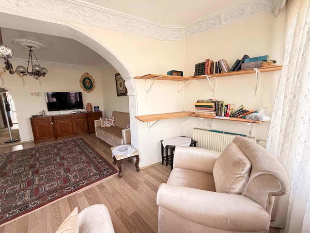 REMAX BEYAZ OSMANGAZI YAHŞIBEY'DE MÜSTAKIL TRİPLEKS EV