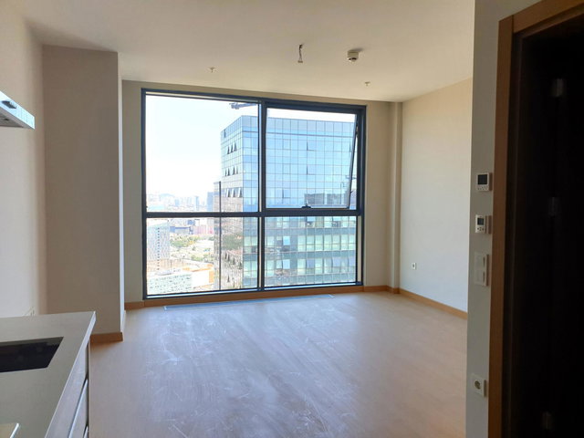 MALTEPE RITIM İSTANBUL'DA 31. KAT 43 M2 KIRALIK STÜDYO DAIRE!