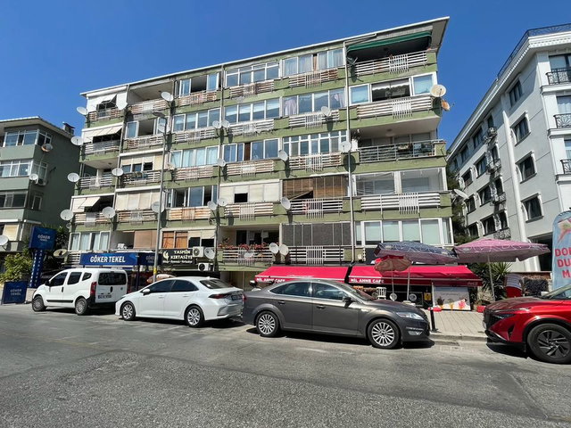 KARTAL KORDONBOYU'NDA SAHİLE YÜRÜME MESAFESİNDE 3+1 DAİRE