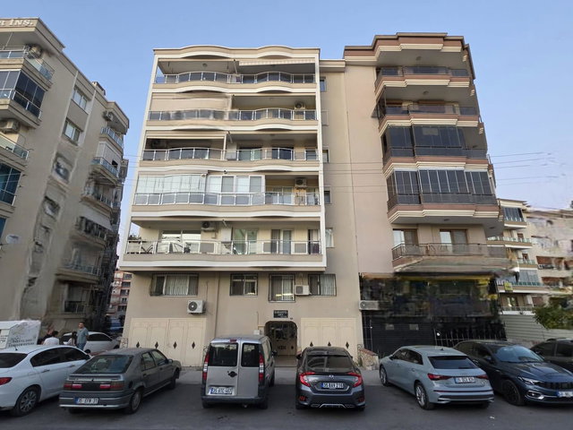 REMAX GALAKSİ DEN DEMİRKÖPRÜ İZBAN CEPHE TADİLATLI ARA KAT 3+1 SATILIK DAİRE