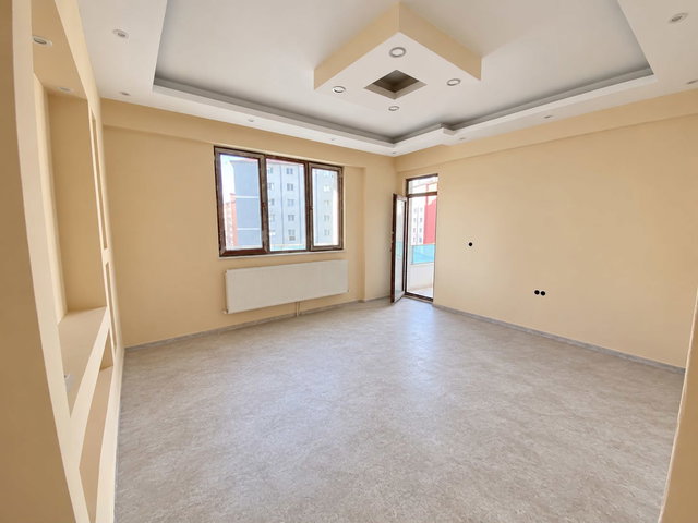 REMAX ARTIS'DEN YILDIZKENT'DE SATILIK 3+1 DAIRE