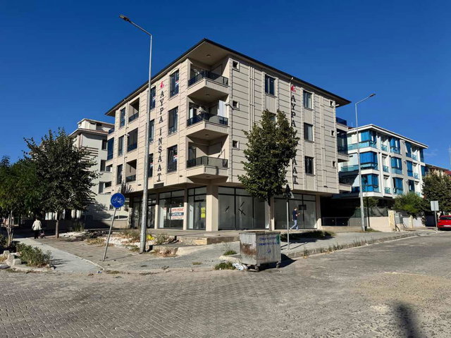 REMAX LAND DEN RUMELI MAHALLESI YÜCETÜRK CADDESINDE SATILIK 1+1 DARIE
