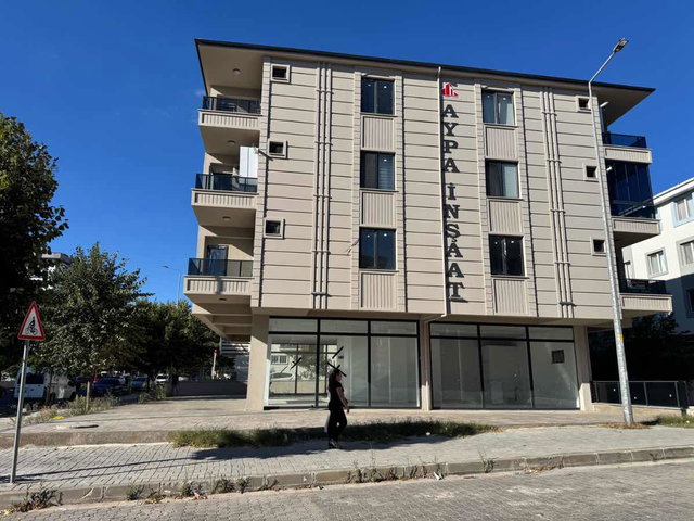 REMAX LAND DEN RUMELI MAHALLESI YÜCETÜRK CADDESINDE SATILIK 1+1 DARIE