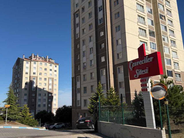 ETİMESGUT ATAYURT MH. SATILIK GENİŞ KATTA 3+1 SATILIK DAİRE